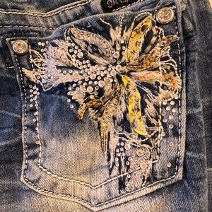 MissMe Miss Me Vintage Boot Cut Jeans Super Cute & Unusual Size 26, Inseam 32